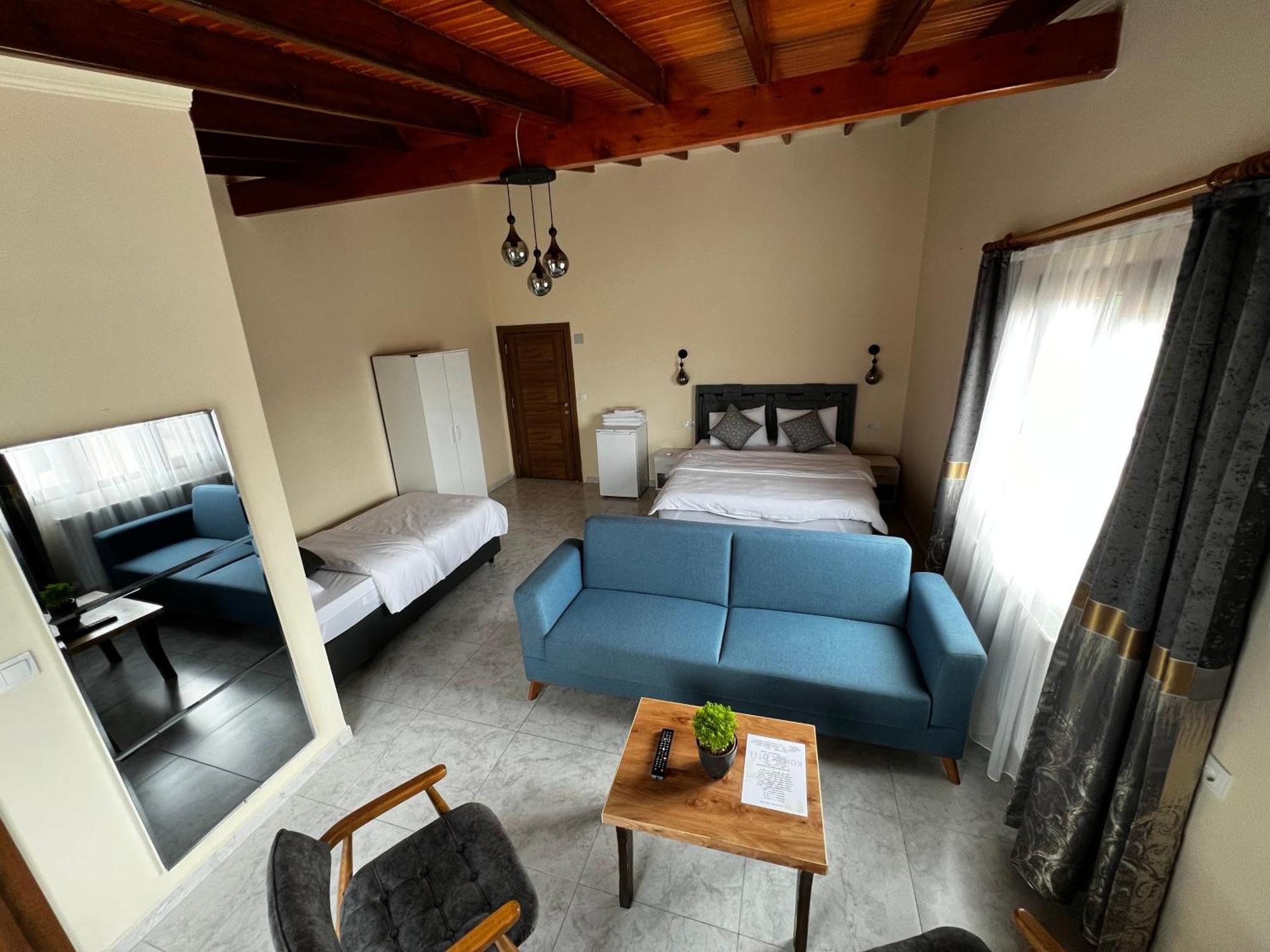 Ada Konak Otel Urla Esterno foto