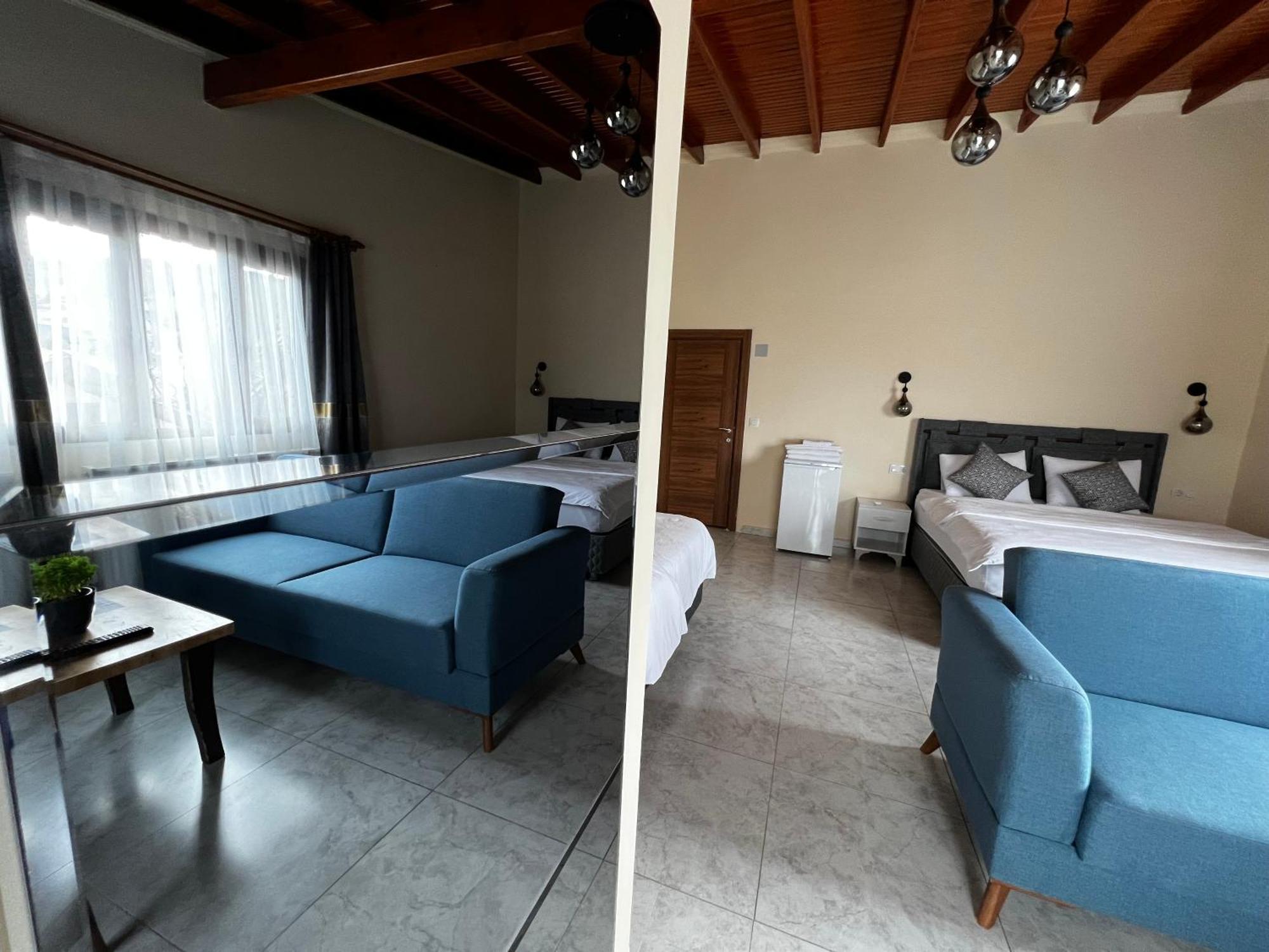 Ada Konak Otel Urla Esterno foto